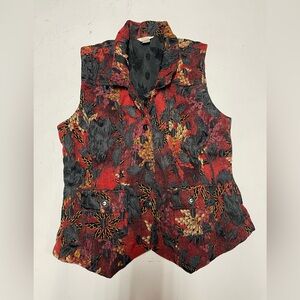 Floral Patterned Vest with Pockets